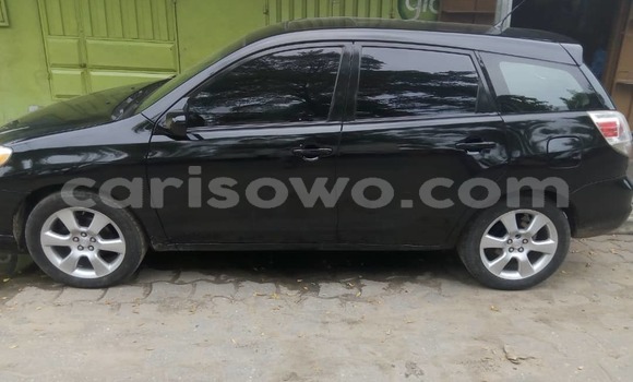 Acheter Occasion Voiture Toyota Matrix Noir à Cotonou, Benin Acheter Occasion Voiture Toyota Matrix Noir à Cotonou, Benin
