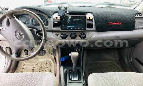 Ra Àlòkù Toyota Camry funfun Ọkọ̀ in Aplahoue ni Couffo Ra Àlòkù Toyota Camry funfun Ọkọ̀ in Aplahoue ni Couffo