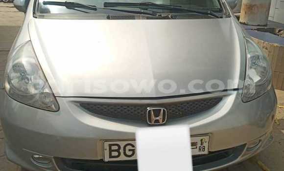 Acheter Occasion Voiture Honda Jazz Gris à Cotonou, Benin Acheter Occasion Voiture Honda Jazz Gris à Cotonou, Benin