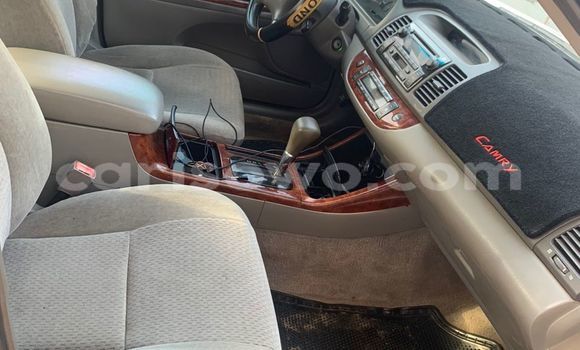Sayi Na hannu Toyota Camry White Mota in Cotonou a Benin Sayi Na hannu Toyota Camry White Mota in Cotonou a Benin