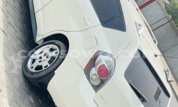 Acheter Occasion Voiture Pontiac Bonneville Blanc à Abomey, Benin Acheter Occasion Voiture Pontiac Bonneville Blanc à Abomey, Benin