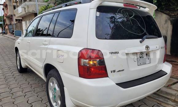 Acheter Occasion Voiture Toyota Highlander Noir à Cotonou, Benin Acheter Occasion Voiture Toyota Highlander Noir à Cotonou, Benin