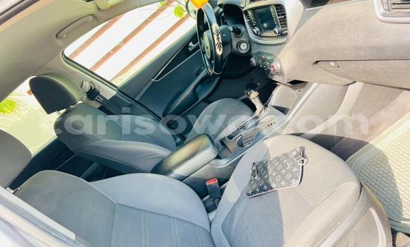 Sayi Na hannu Kia Sorento Azurfa Mota in Cotonou a Benin Sayi Na hannu Kia Sorento Azurfa Mota in Cotonou a Benin