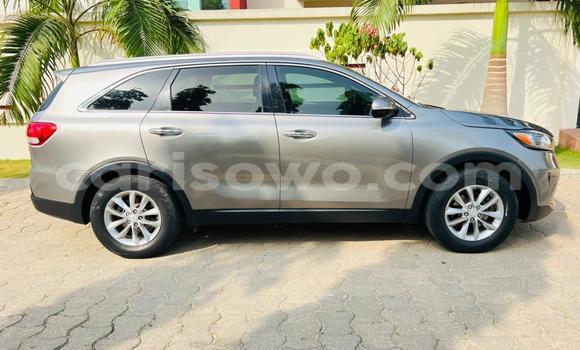 Sayi Na hannu Kia Sorento Azurfa Mota in Cotonou a Benin Sayi Na hannu Kia Sorento Azurfa Mota in Cotonou a Benin