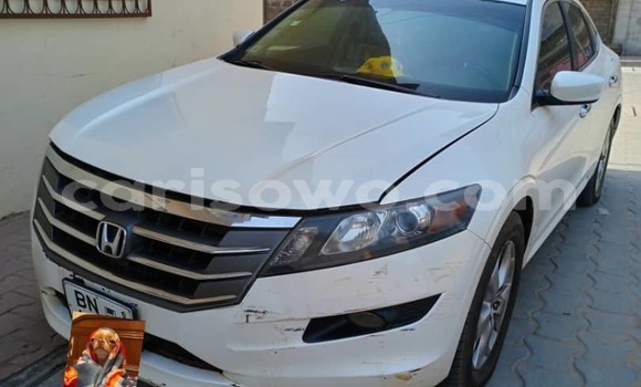 Acheter Occasion Voiture Honda Crosstour Blanc à Cotonou, Benin Acheter Occasion Voiture Honda Crosstour Blanc à Cotonou, Benin