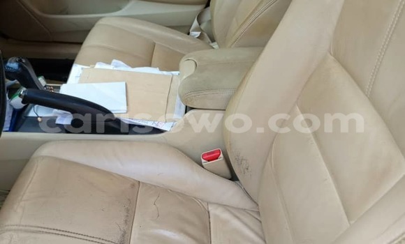 Acheter Occasion Voiture Honda Crosstour Blanc à Cotonou, Benin Acheter Occasion Voiture Honda Crosstour Blanc à Cotonou, Benin