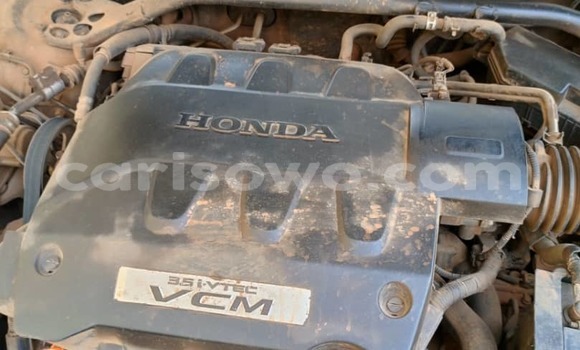 Acheter Occasion Voiture Honda Crosstour Blanc à Cotonou, Benin Acheter Occasion Voiture Honda Crosstour Blanc à Cotonou, Benin