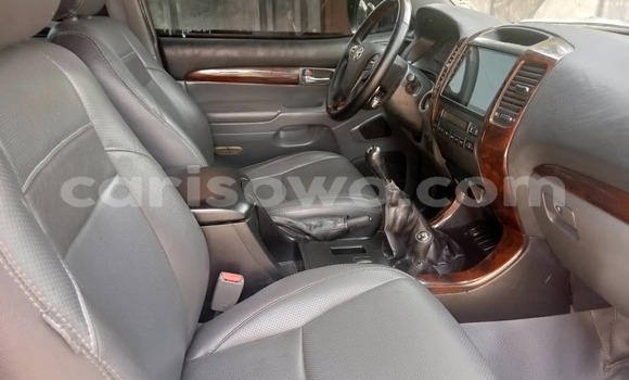 Ra Àlòkù Toyota Prado Black Ọkọ̀ in Cotonou ni Benin Ra Àlòkù Toyota Prado Black Ọkọ̀ in Cotonou ni Benin