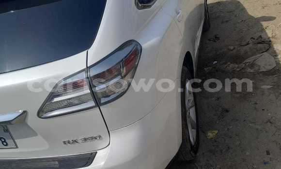 Acheter Occasion Voiture Lexus RX 350 Blanc à Cotonou, Benin Acheter Occasion Voiture Lexus RX 350 Blanc à Cotonou, Benin