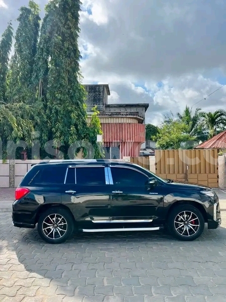 Big with watermark toyota highlander benin cotonou 18337