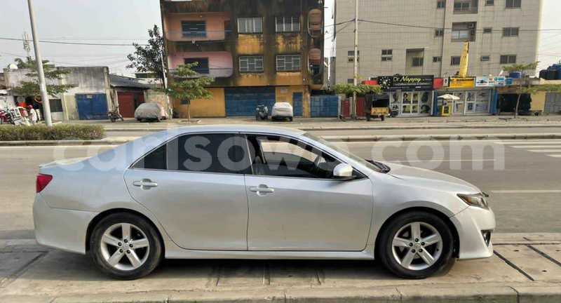 Big with watermark toyota camry benin cotonou 18350