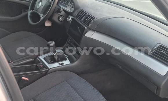 Ra Àlòkù BMW 3–Series Silver Ọkọ̀ in Cotonou ni Benin Ra Àlòkù BMW 3–Series Silver Ọkọ̀ in Cotonou ni Benin