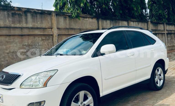Acheter Occasion Voiture Lexus RX Blanc à Cotonou, Benin Acheter Occasion Voiture Lexus RX Blanc à Cotonou, Benin