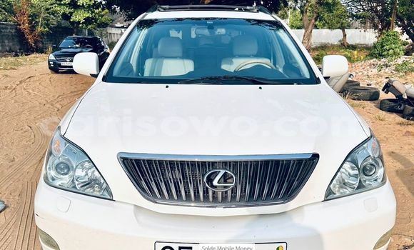 Ra Àlòkù Lexus RX funfun Ọkọ̀ in Abomey Calavi ni Benin