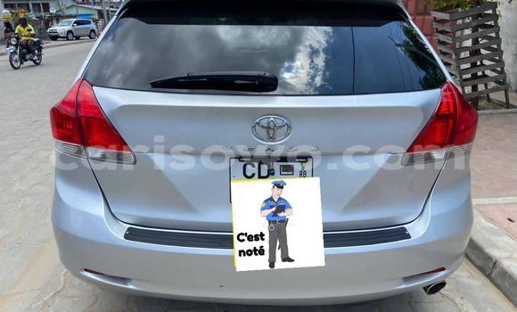 Ra Àlòkù Toyota Venza Silver Ọkọ̀ in Cotonou ni Benin Ra Àlòkù Toyota Venza Silver Ọkọ̀ in Cotonou ni Benin