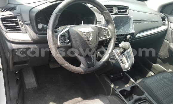 Acheter Import Voiture Honda CR–V Blanc à Cotonou, Benin Acheter Import Voiture Honda CR–V Blanc à Cotonou, Benin