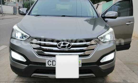 Acheter Occasion Voiture Hyundai Santa Fe Gris à Cotonou, Benin