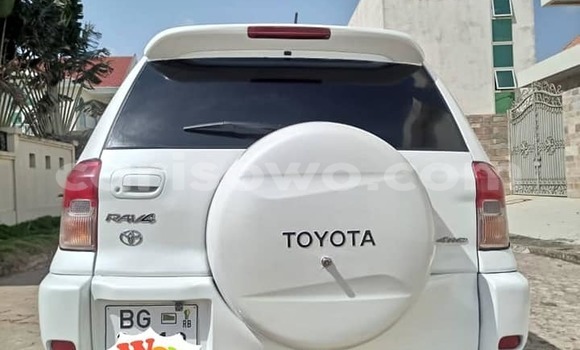 Buy Used Toyota RAV4 White Car in Cotonou in Benign Buy Used Toyota RAV4 White Car in Cotonou in Benign