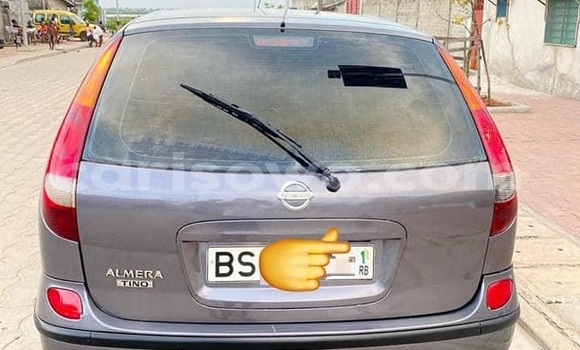 Buy Used Nissan Tino Other Car in Cotonou in Benign Buy Used Nissan Tino Other Car in Cotonou in Benign