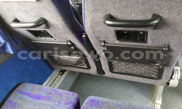 Acheter Occasion Utilitaire Renault Trafic Blanc à Cotonou, Benin Acheter Occasion Utilitaire Renault Trafic Blanc à Cotonou, Benin