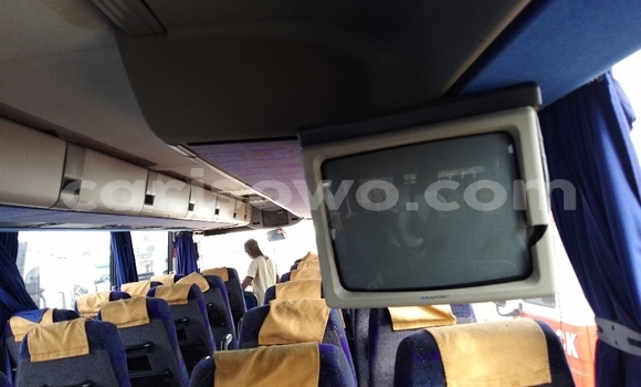 Acheter Occasion Utilitaire Renault Trafic Blanc à Cotonou, Benin Acheter Occasion Utilitaire Renault Trafic Blanc à Cotonou, Benin