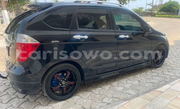 Ra Àlòkù Honda FR-V Black Ọkọ̀ in Cotonou ni Benin Ra Àlòkù Honda FR-V Black Ọkọ̀ in Cotonou ni Benin