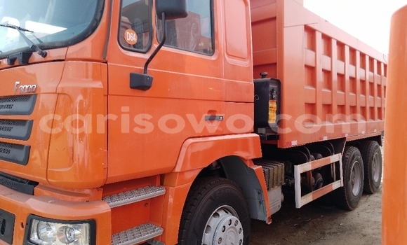 Acheter Import Utilitaire DAF CF Rouge à Cotonou, Benin Acheter Import Utilitaire DAF CF Rouge à Cotonou, Benin