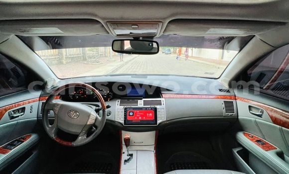 Ra Àlòkù Toyota Avalon Black Ọkọ̀ in Cotonou ni Benin Ra Àlòkù Toyota Avalon Black Ọkọ̀ in Cotonou ni Benin