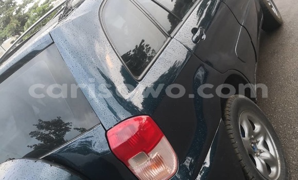 Sayi Na hannu Toyota RAV4 Black Mota in Cotonou a Benin Sayi Na hannu Toyota RAV4 Black Mota in Cotonou a Benin