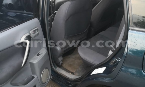 Sayi Na hannu Toyota RAV4 Black Mota in Cotonou a Benin Sayi Na hannu Toyota RAV4 Black Mota in Cotonou a Benin