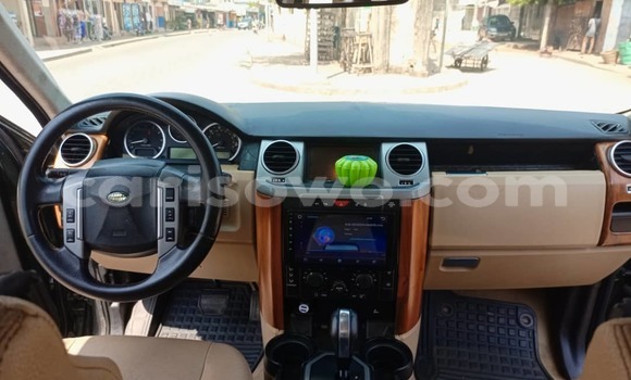 Ra Àlòkù Land Rover Discovery Black Ọkọ̀ in Cotonou ni Benin Ra Àlòkù Land Rover Discovery Black Ọkọ̀ in Cotonou ni Benin
