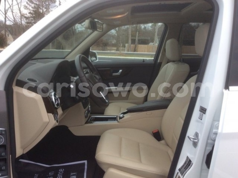 Big with watermark 2015 mercedes benz glk class pic 2090065696118474546 1024x768