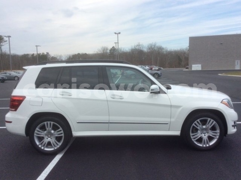 Big with watermark 2015 mercedes benz glk class pic 386555585202573448 1024x768