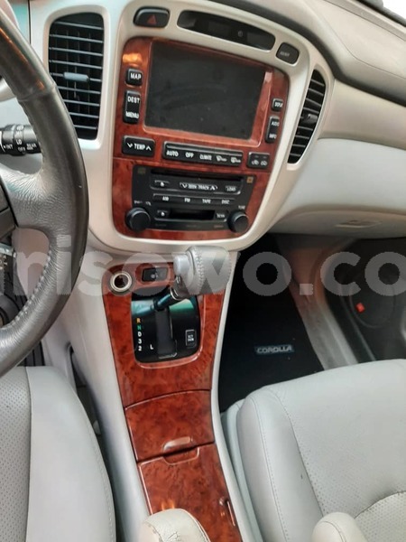 Big with watermark toyota highlander benin cotonou 18493