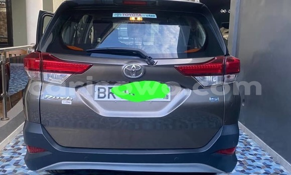 Acheter Occasion Voiture Toyota Rush Marron à Cotonou, Benin