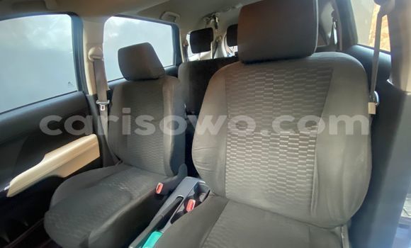 Sayi Na hannu Toyota Rush Brown Mota in Cotonou a Benin Sayi Na hannu Toyota Rush Brown Mota in Cotonou a Benin