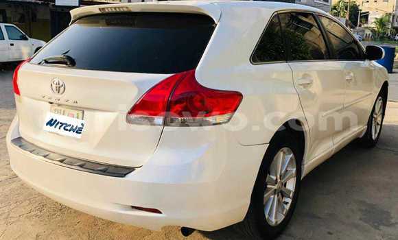 Acheter Occasion Voiture Toyota Venza Beige à Cotonou, Benin Acheter Occasion Voiture Toyota Venza Beige à Cotonou, Benin