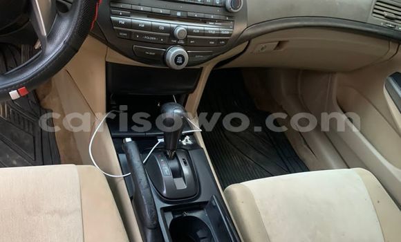 Acheter Occasion Voiture Honda Accord Rouge à Cotonou, Benin Acheter Occasion Voiture Honda Accord Rouge à Cotonou, Benin