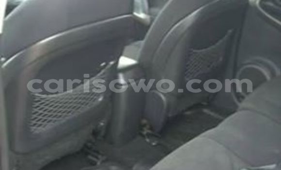 Acheter Import Voiture Toyota RAV4 Rouge à Cotonou, Benin Acheter Import Voiture Toyota RAV4 Rouge à Cotonou, Benin