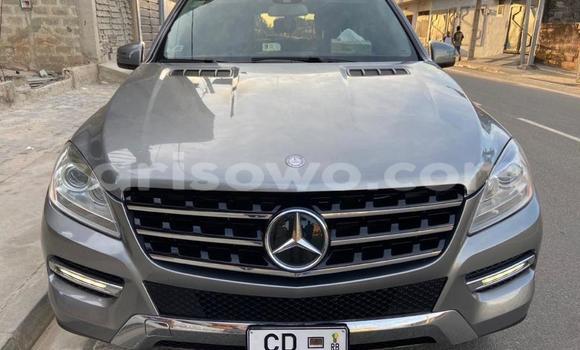 Acheter Occasion Voiture Mercedes-Benz ML–Class Autre à Abomey Calavi, Benin Acheter Occasion Voiture Mercedes-Benz ML–Class Autre à Abomey Calavi, Benin