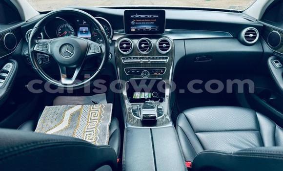 Acheter Occasion Voiture Mercedes-Benz C–Class Blanc à Cotonou, Benin Acheter Occasion Voiture Mercedes-Benz C–Class Blanc à Cotonou, Benin