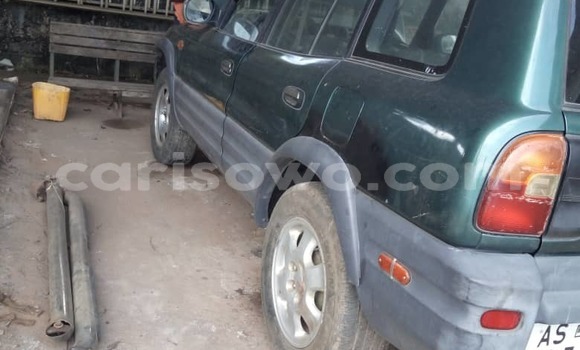 Sayi Na hannu Toyota RAV4 Green Mota in Cotonou a Benin Sayi Na hannu Toyota RAV4 Green Mota in Cotonou a Benin