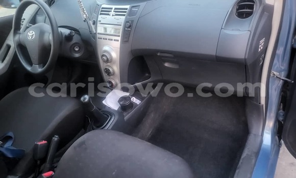 Ra Àlòkù Toyota Yaris Blue Ọkọ̀ in Cotonou ni Benin Ra Àlòkù Toyota Yaris Blue Ọkọ̀ in Cotonou ni Benin