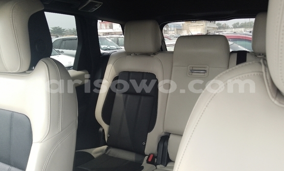 Acheter Occasion Voiture Land Rover Range Rover Sport Noir à Cotonou, Benin Acheter Occasion Voiture Land Rover Range Rover Sport Noir à Cotonou, Benin