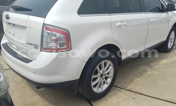 Ra Àlòkù Ford Edge Black Ọkọ̀ in Cotonou ni Benin Ra Àlòkù Ford Edge Black Ọkọ̀ in Cotonou ni Benin