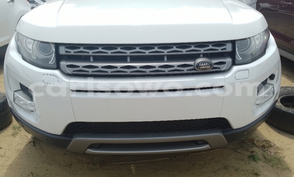 Ra Àlòkù Land Rover Range Rover Evoque funfun Ọkọ̀ in Cotonou ni Benin Ra Àlòkù Land Rover Range Rover Evoque funfun Ọkọ̀ in Cotonou ni Benin