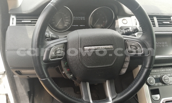 Ra Àlòkù Land Rover Range Rover Evoque funfun Ọkọ̀ in Cotonou ni Benin Ra Àlòkù Land Rover Range Rover Evoque funfun Ọkọ̀ in Cotonou ni Benin