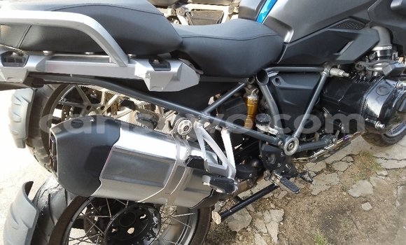 Acheter Occasion Moto BMW GS Bleu à Cotonou, Benin Acheter Occasion Moto BMW GS Bleu à Cotonou, Benin