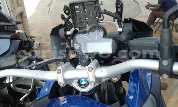 Acheter Occasion Moto BMW GS Bleu à Cotonou, Benin Acheter Occasion Moto BMW GS Bleu à Cotonou, Benin