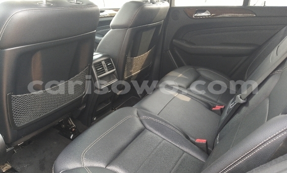 Ra Àlòkù Mercedes-Benz ML–Class Black Ọkọ̀ in Cotonou ni Benin Ra Àlòkù Mercedes-Benz ML–Class Black Ọkọ̀ in Cotonou ni Benin